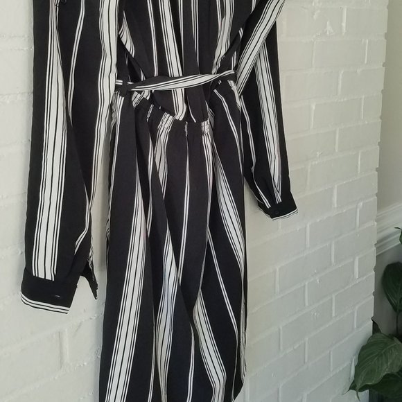 Mossimo Black/White Striped Dress (Women's Small) - Picture 3 of 3